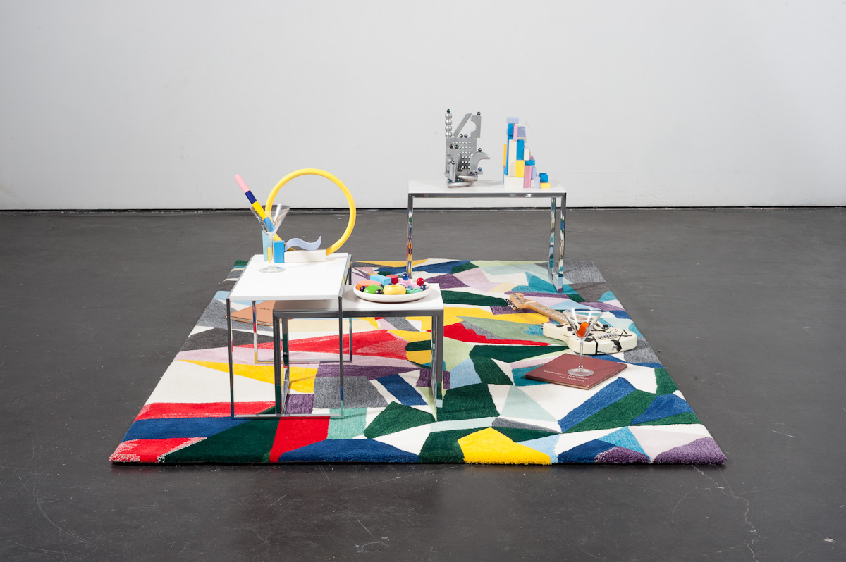Madeline Kidd and Masato Takasaka Living room Arrangement, 2013 Mixed media, dimensions variable Installation view, Margaret Lawrence Gallery, Melbourne Photo Credits: Jake Walker 